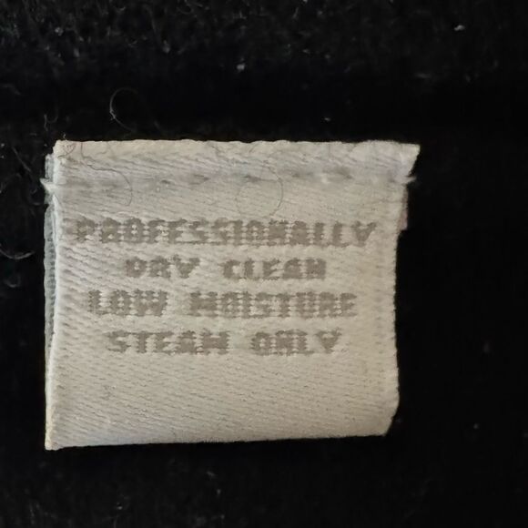 Charter Club 2-Ply 100% Cashmere V-Neck Sweater Size Medium - Picture 5 of 5